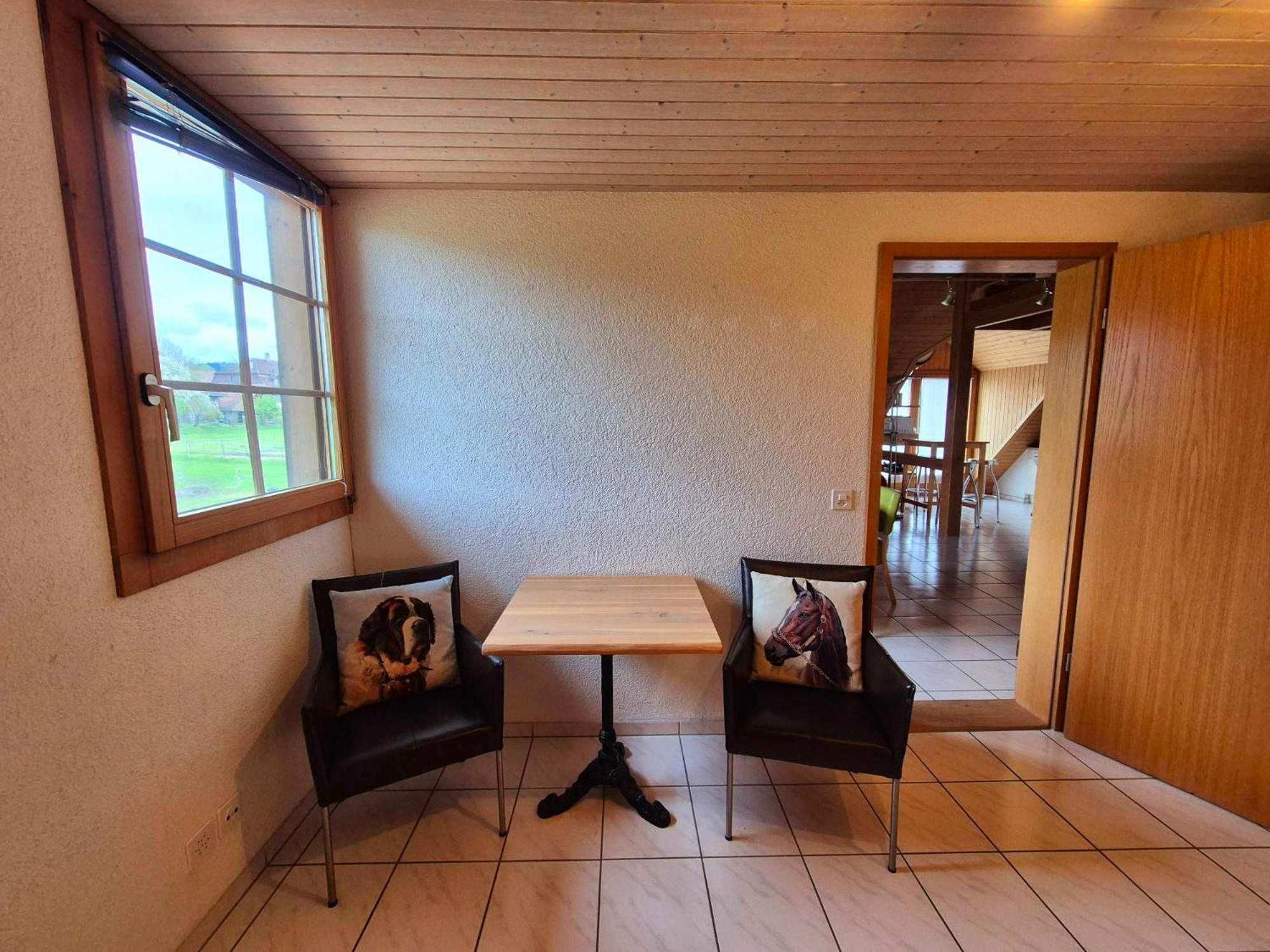 Apartment Simcha Niederwichtrach ภายนอก รูปภาพ